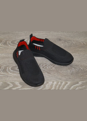 Черные демисезонные кроссовки детские текстильные черные с красным Blue Rama