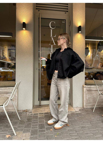 Чорна демісезонна курточка на осінь,в стилі відомого бренду Україна