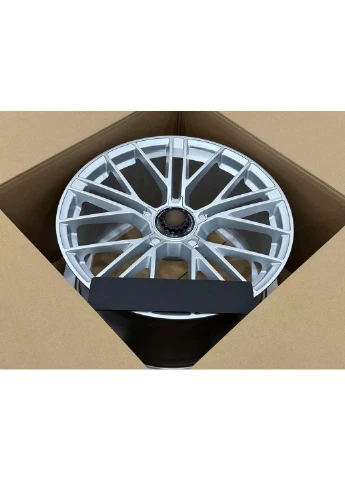 Ковані диски R21 V3 (4 шт) для Porsche Taycan 2019- рр OEM (392720779)
