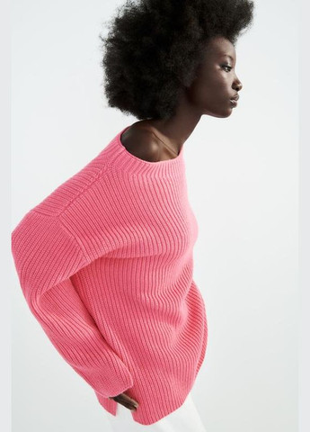 Рожевий зимовий светр вʼязаний оверсайз джемпер Zara