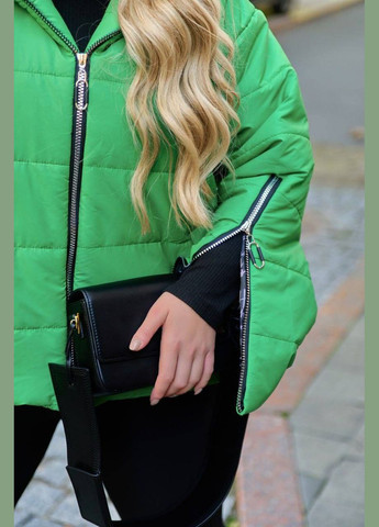 Зеленая демисезонная женская куртка с капюшоном фиолетовая утепленная синтепоном для осени и зимы верхняя одежда для женщин. New Trend