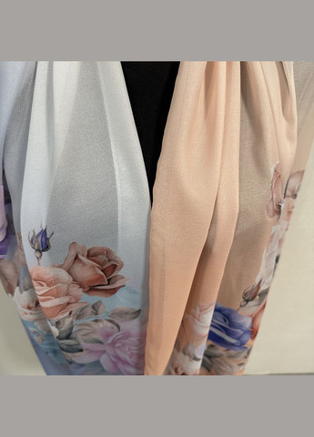 Стильний жіночий шифоновий шарф з квітковим малюнком комбінованого кольору синій+персиковий розмір 140*180 см No Brand (327415065)