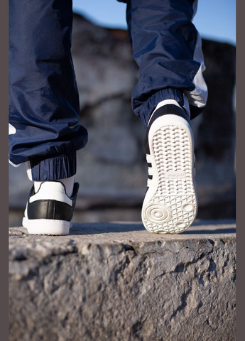 Чорні Літні чоловічі кросівки літні шкіра легкі чорні No Brand