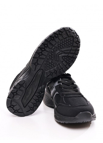 Чорні кросівки чоловічі Moli