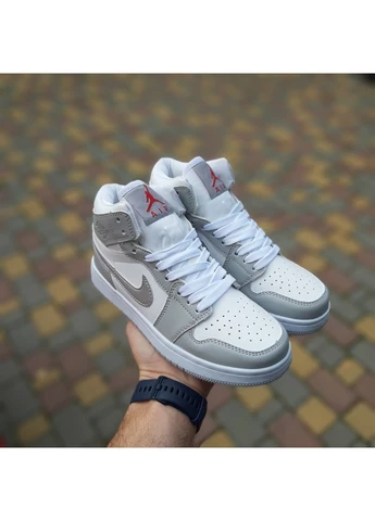 Кросівки жіночі Nike ORIGINAL Air Jordan 1 MID білі демісезони (397960509)