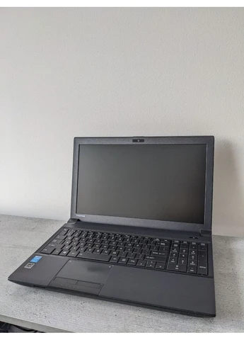 Ноутбук Tecra A50-A / 15.6" (1366x768) TN / Intel Core i5-4200M (2 (4) ядра по 2.5 - 3.1 GHz) / 4 GB DDR3 / 120 GB SSD / Intel Toshiba (398147096)