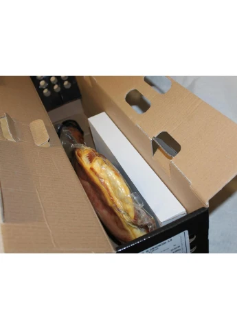 Хамон Серрано Paleta Serrano в подарочной упаковке + нож + хамонера 4,2 кг Argal (371635581)