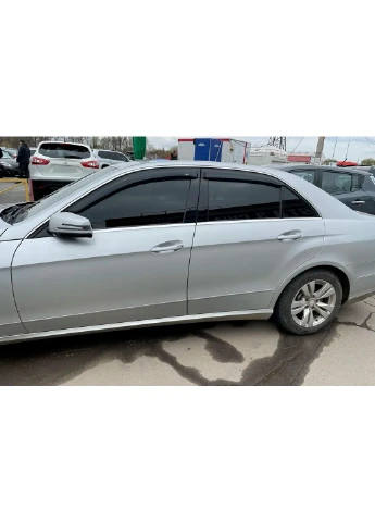 Вітровики SD (4 шт, ) для Mercedes E-сlass W212 2009-2016 рр Hic (389257433)