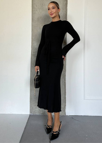 Черное повседневный приталенное повседневное меди платье в рубчик с обработанными краями и завязкой. силуэтная Україна однотонное