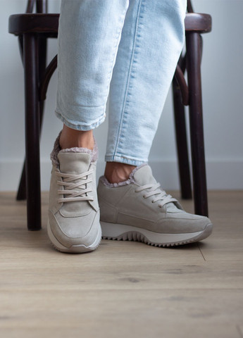 Кросівки жіночі зимові з натуральної замші та хутром в середині No Brand 3808 бежеві зими (364688568)