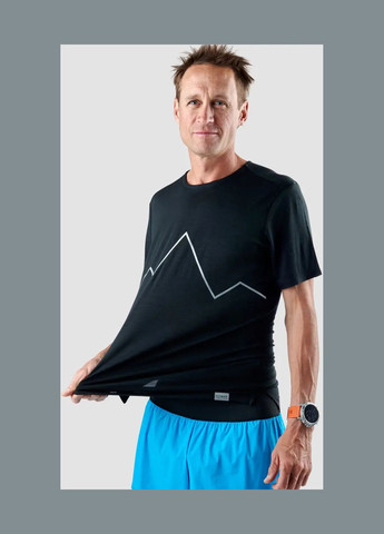 Черная футболка jason chlarb merino onyx Ultimate Direction