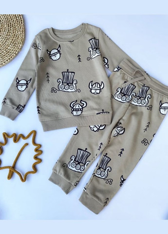 Бежевий комплект від George