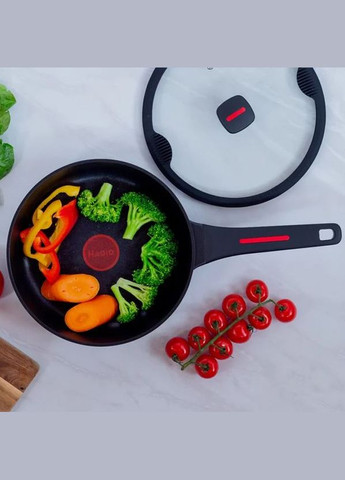 Сковорода MG-1170 24 см з кришкою Magio (339083778)