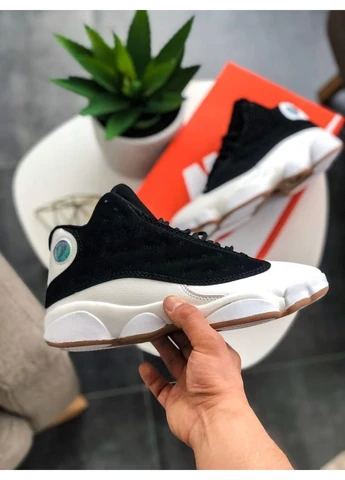 Белые демисезонные кроссовки мужские nike air jordan retro 13 black white найк аир джордан белые No Brand