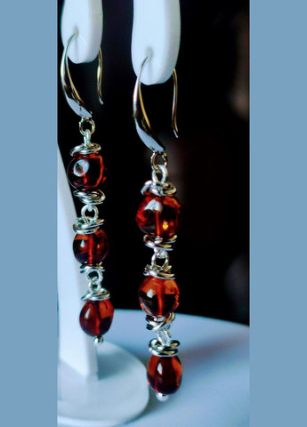 Серьги 2603 из натурального янтаря оттенок темная вишня MINOV (311310516)