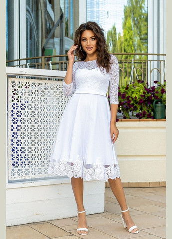 Белое вечернее платье а-силуэт First Woman однотонное