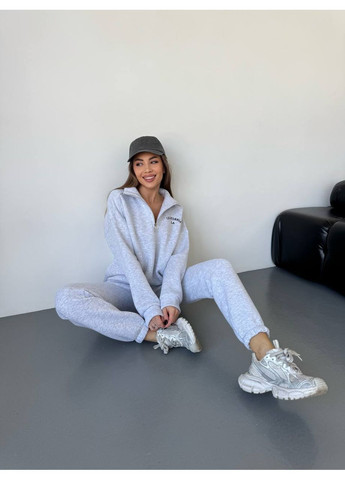 Жіночий спортивний костюм No Brand (368541229)