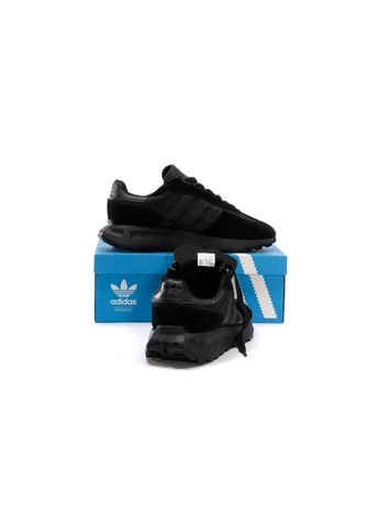 Черные кроссовки retropy e5 triple black gw0561 No Brand