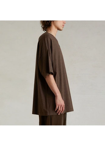 Коричневая футболка essentials brown 125su244192f Fear of God