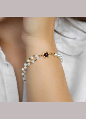 Браслет натуральный камень Перламутр+Жемчуг+бусина Гранат, фур-ра гип-ный сплав d-6х4мм+- L-18,5-23,5см No Brand браслет (303359758)