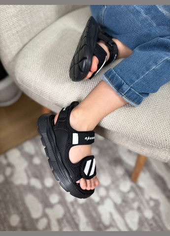 Черные босоножки для девочек из новой коллекции тм Apawwa