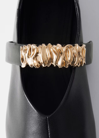 Жіночі балетки & Other Stories | чорні однотонні штучна шкіра (336432740)