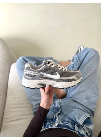 Білі кросівки чоловічі nike initiator grey white найк інітіатор білі демісезон No Brand