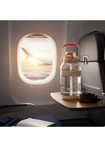 Легкая тританова бутылка для воды 2000 мл. Белая TKK (303925288)