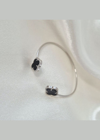 Серебряный жесткий браслет Клевер с Черным ониксом 16 - 18 см Серебро 925 пробы Родированное 5513р 4.95г Nobrand (363969186)