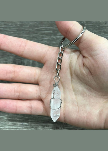 Кулон с натуральным камнем Горный хрусталь кристалл шестигранник в оплетке на брелке в подарочной коробочке Овен (331291821)