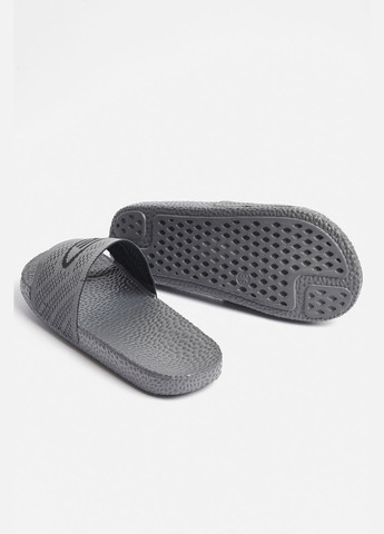 Серые пляжные шлепки подростковые для мальчика серого цвета Let's Shop