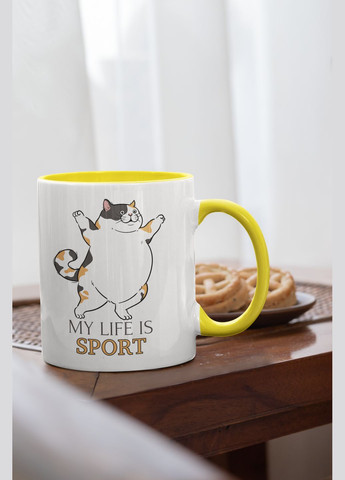 Чашка керамическая с принтом My Life is Sport 330 мл, белая с желтой ручкой No Brand (324263791)