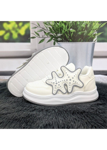 Молочні осінні кросівки дитячі для дівчинки BBT