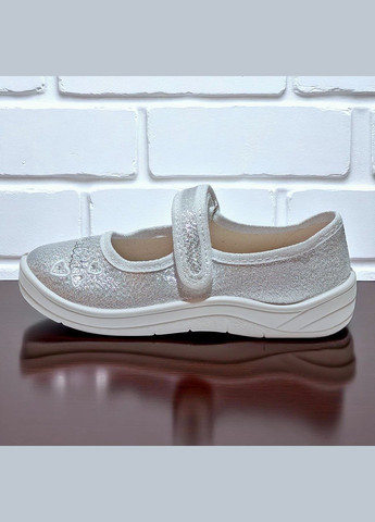 Ортопедичні закриті тапочки на липучці змінка в садок капчики для дівчинки Валді Waldi (337946841)