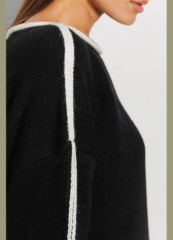 Черный демисезонный вязаный женский оверсайз джемпер черный с белой полоской на рукавах mkar200273-1 Modna KAZKA