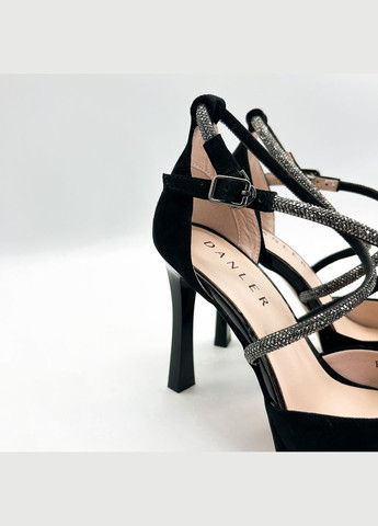 Черные босоножки (р) замша 0-1-1-fl-266-tm-166-p-003 Danler с ремешком