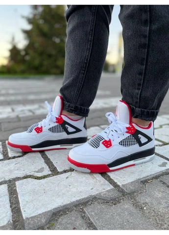 Червоні літні кросівки nike air jordan retro 4 fire red v3 найк аір джордан червоні No Brand
