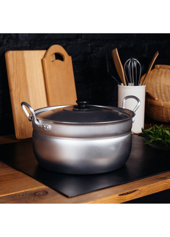 Кастрюля сферическая матовая алюминиевая с крышкой и двумя металлическими ручками 3.4 л Interos (296467998)