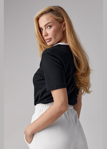 Трикотажна жіноча футболка з контрастною окантовкою Lurex - (294608607)