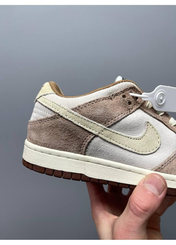 КРОССОВКИ ЖЕНСКИЕ NIKE DUNK LOW MEDIUM CURRY V2 НАЙК СБ ДАНК No Brand бежевые демисезоны (368883951)