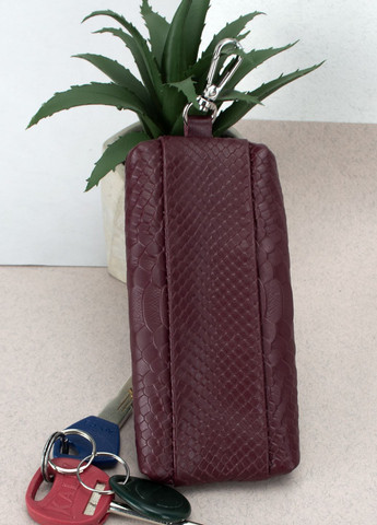 Ключниця жіноча шкіряна на блискавці Classic (бордовий пітон) з карабіном HandyCover (280924871)