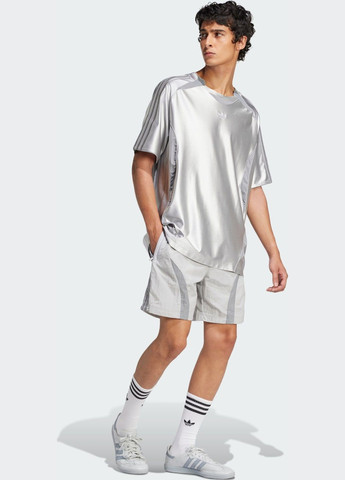 Шорты Adicolor 2000s adidas (333142623)