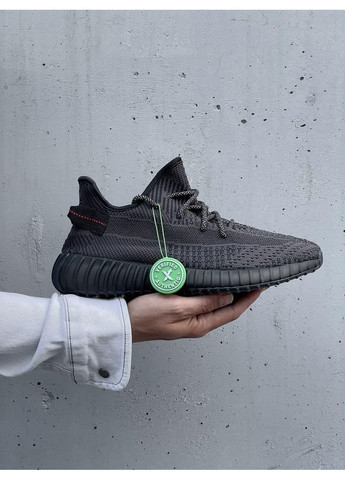 Черные демисезонные кроссовки мужские adidas yeezy boost 350 v2 black адидас изи буст No Brand