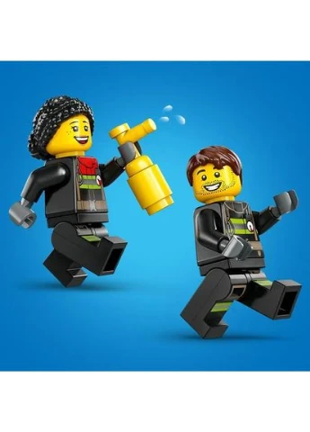 Конструктор City Пожежна машина з драбиною 82 деталі (60463) Lego (362281388)