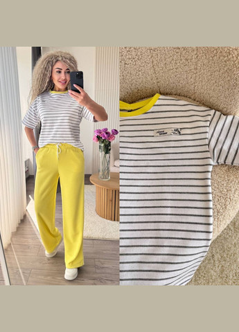 Женский костюм двойка футболка в полоску и брюки свободного кроя. MonCher (335013821)