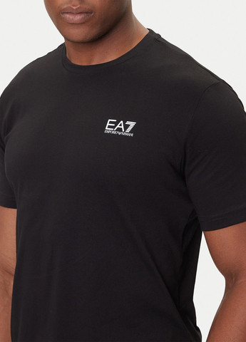 Черная футболка Emporio Armani