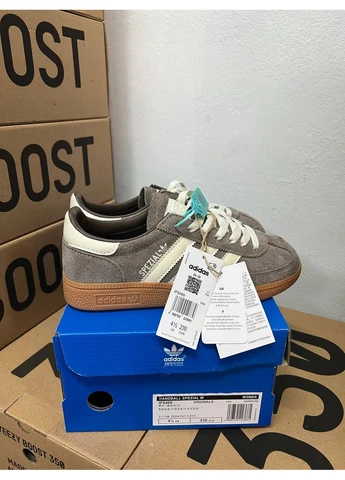 Коричневые летние кроссовки adidas spezial light brown адидас специал No Brand