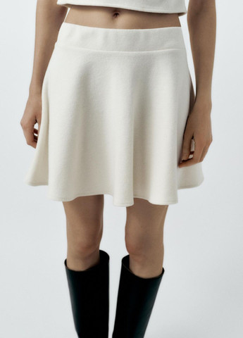 Молочная повседневный однотонная юбка Zara
