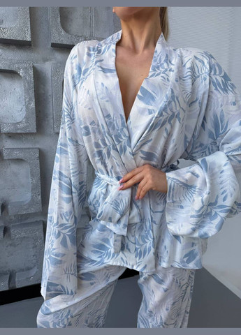 Легкий льняной костюм с нежным принтом No Brand Р4936-490 (347176249)