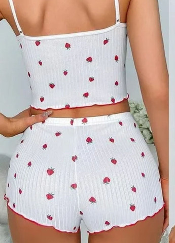 Белая всесезон женская пижама из майки-топа и шортиков love strawberry (1935-42-01) майка + шорты Macarena